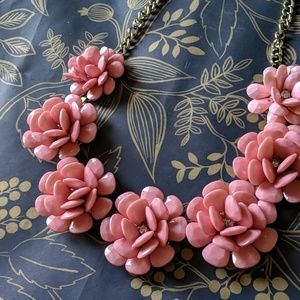 Francesca’s Collections Pink Rosette Beaded Gem Statement Necklace